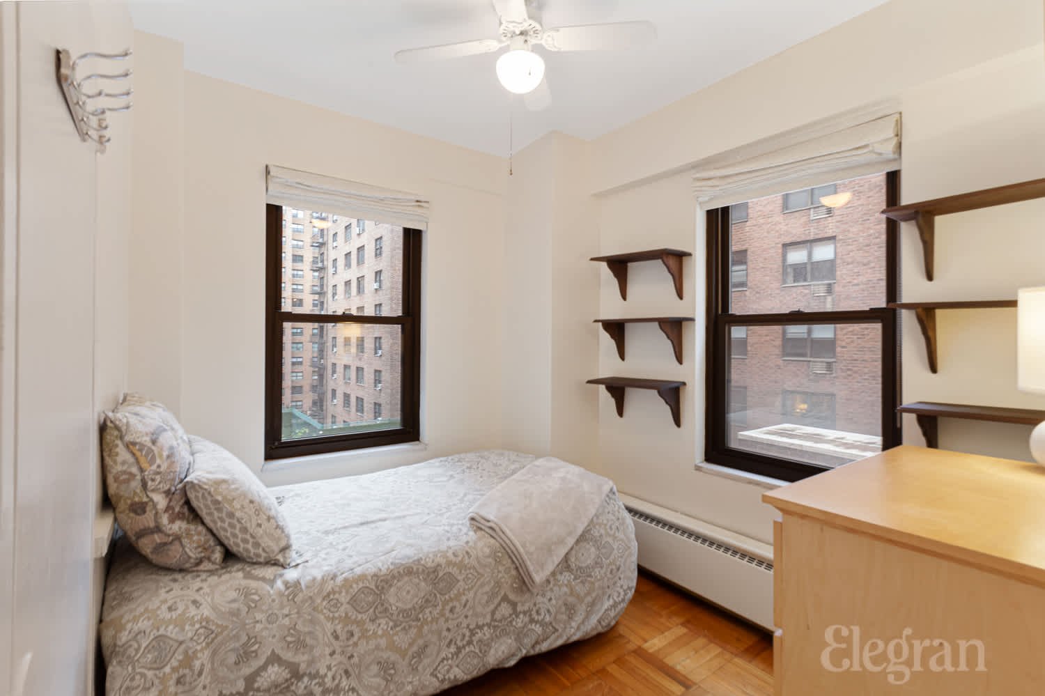 2 Tudor City Place