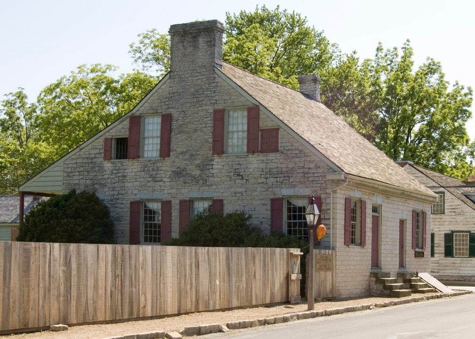 8 small towns to visit in Missouri