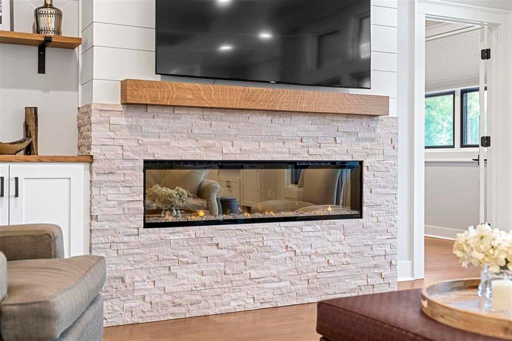 917 Grove Street, Petoskey MI 49770