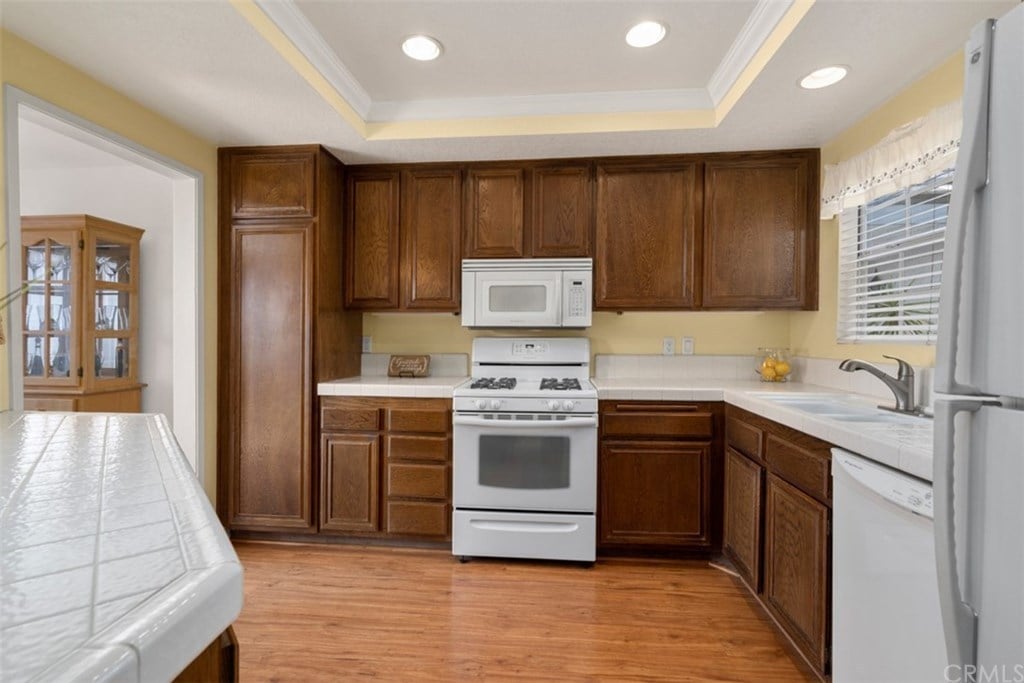 3438 E Collins Ave #20