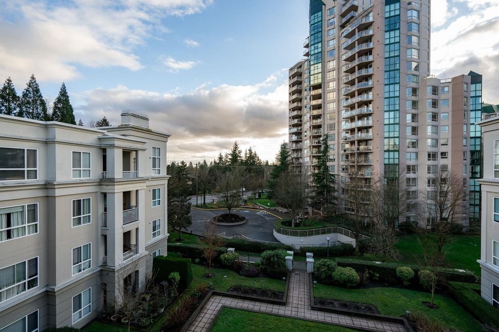 3098 Guildford Wy, #426