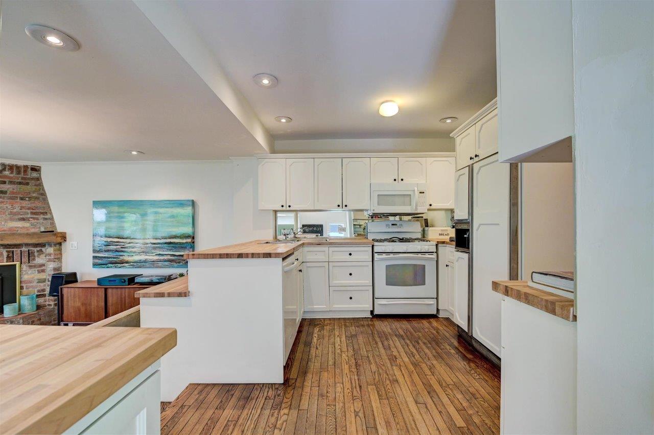 84 Balsam Ave
