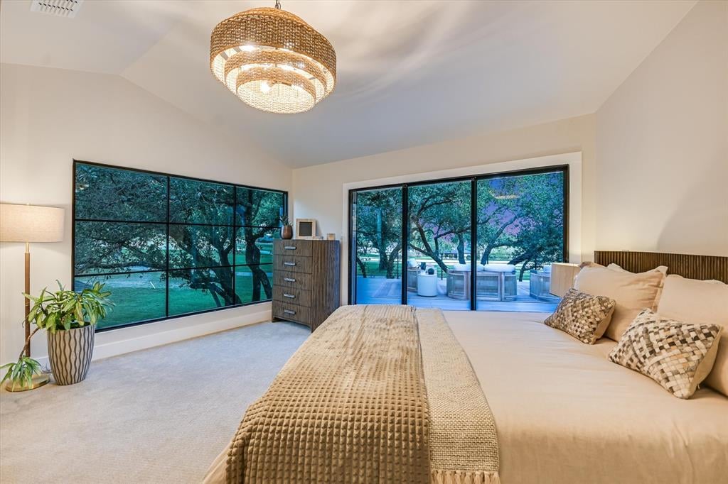 6204 Lost Horizon Drive