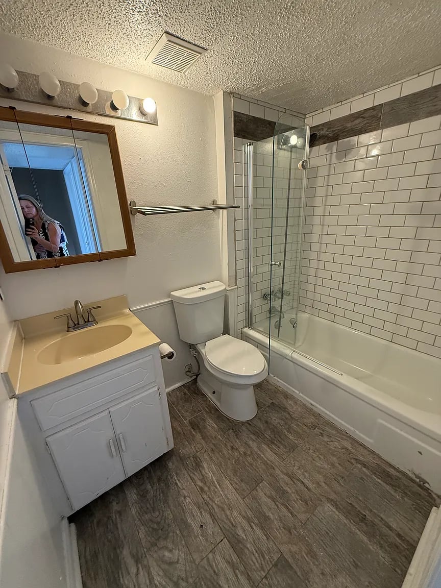 218 Jason Dr