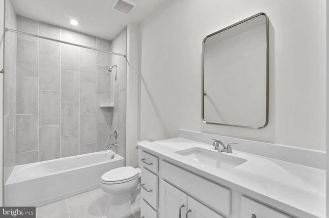 44494 Coalport Sq