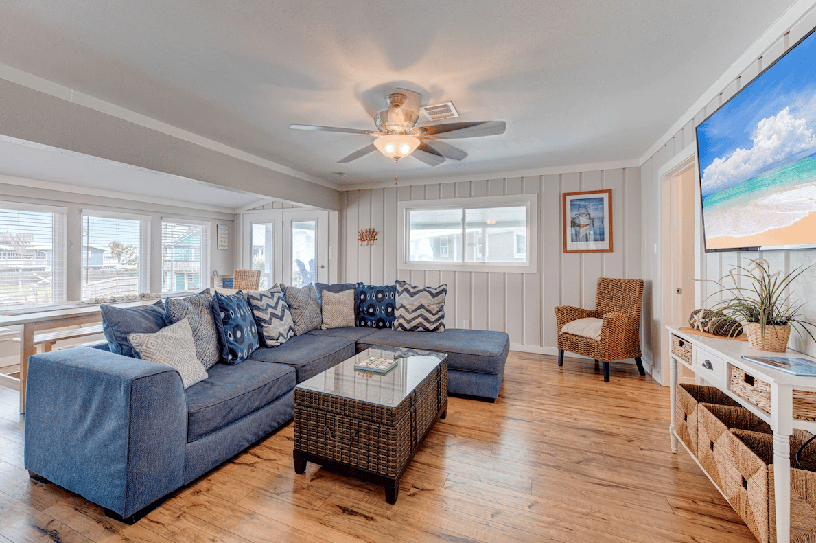 Seller Financing Available! Rockport Home With Runway Canal Views!