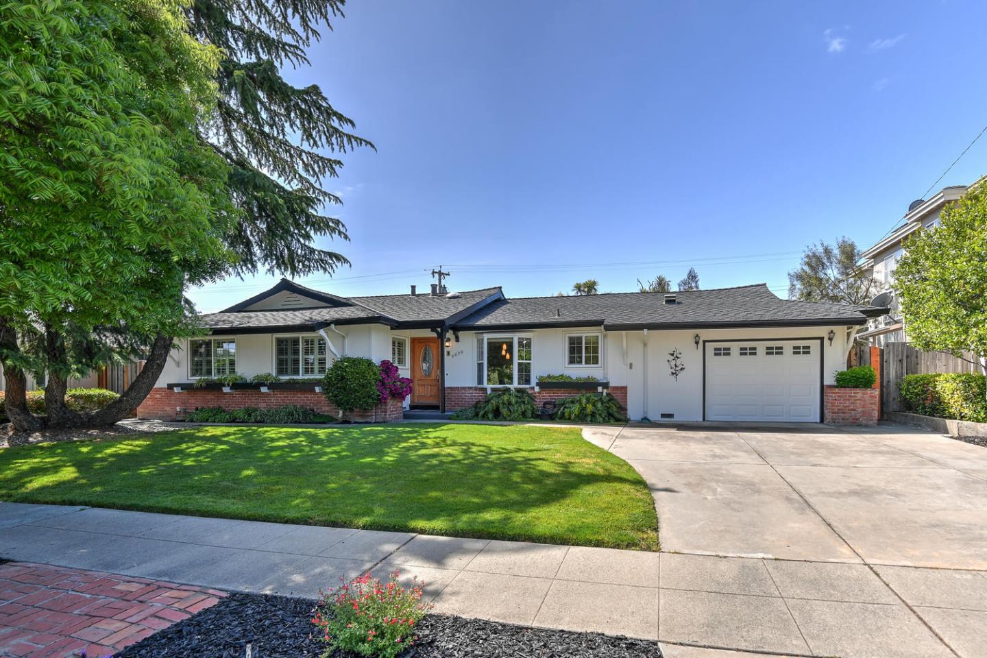 6628 Wisteria Way