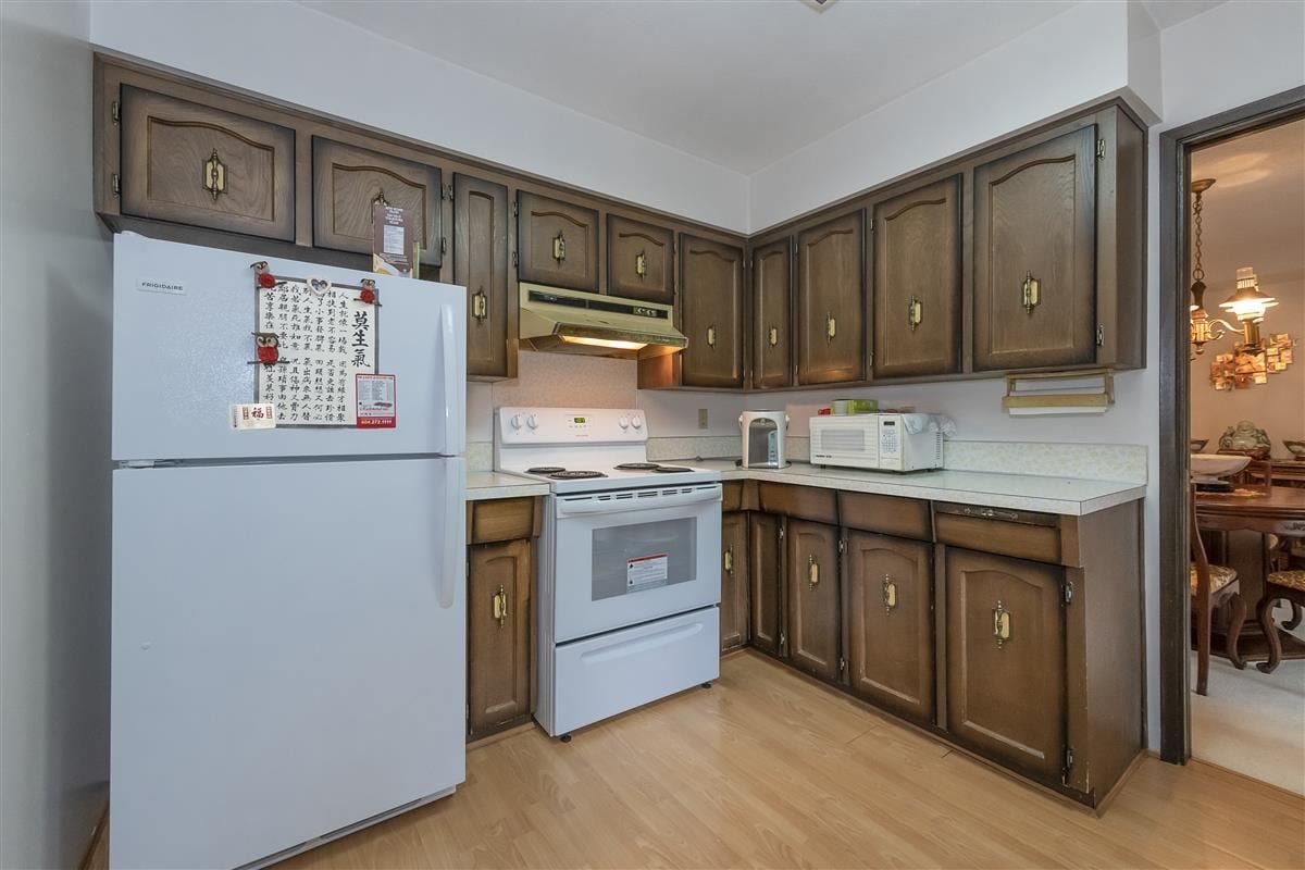 10800 Rosetti Ct