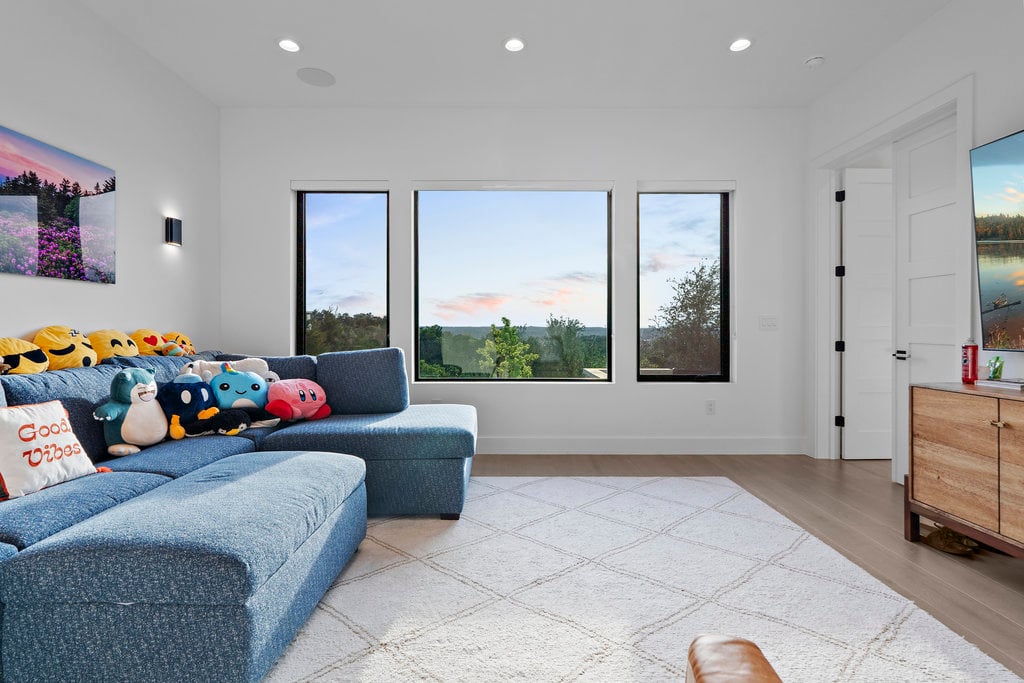 Treasure Peak Pass ~ Custom Residence 