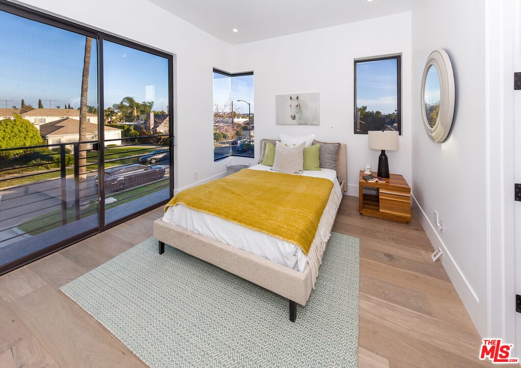 1635 S Sherbourne Dr