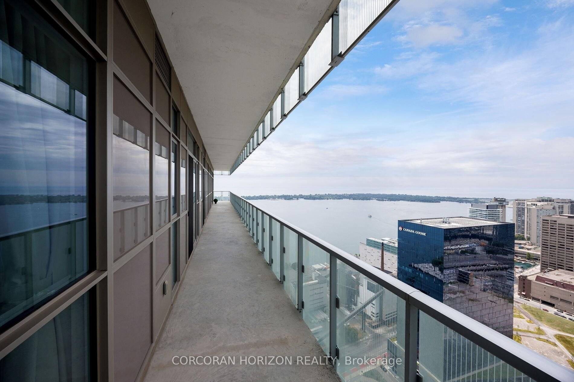 SUGARBEACH PENTHOUSE LIVING