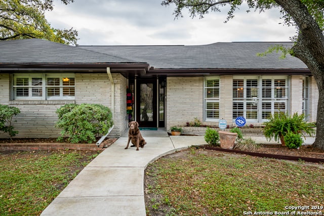 208 Northcrest Dr