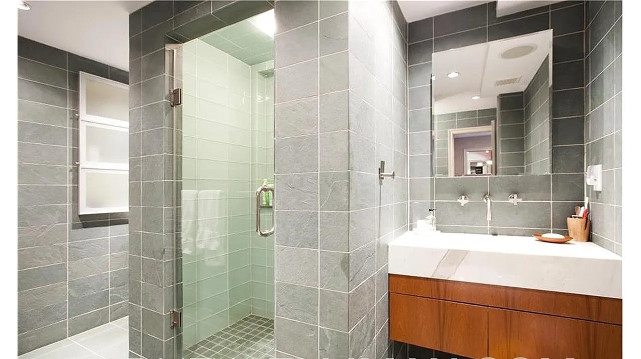 233 East 70th Street #12U