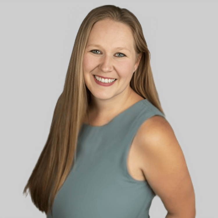 Sara Pedretti Folsom, CA Real Estate Agent Headshot