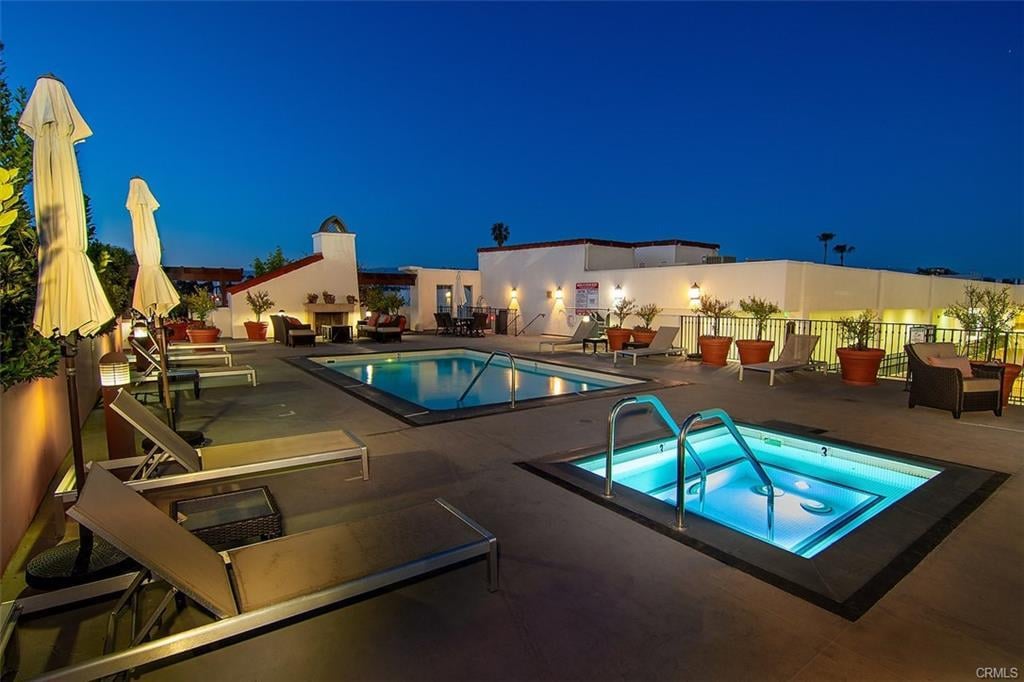 10648 Woodbridge 106, Toluca Lake