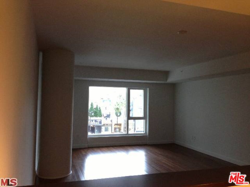 6250 Hollywood Blvd, #5F