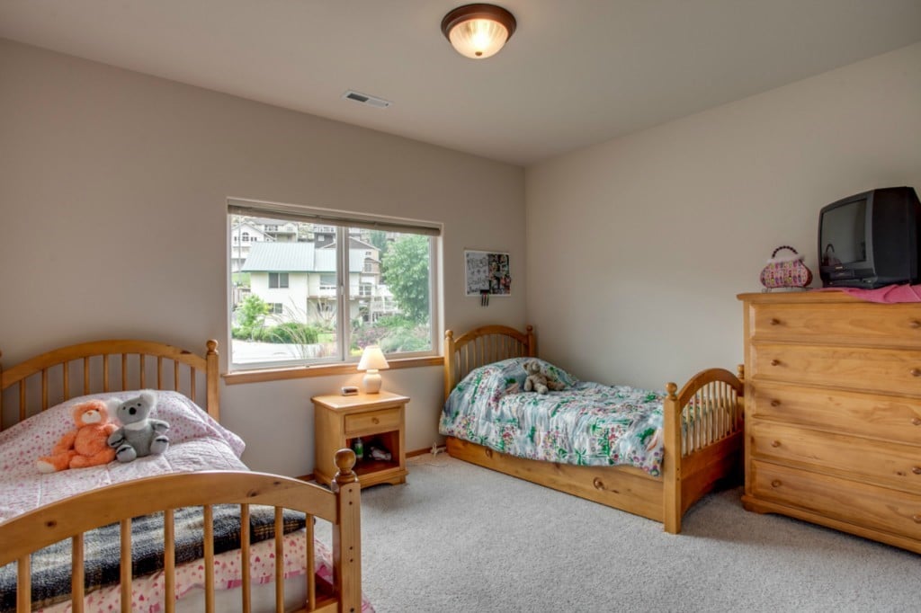 345 Lake Front Rd