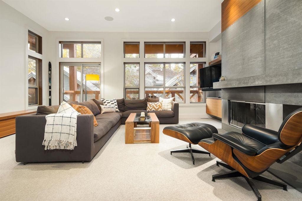4668 Blackcomb Wy, #5