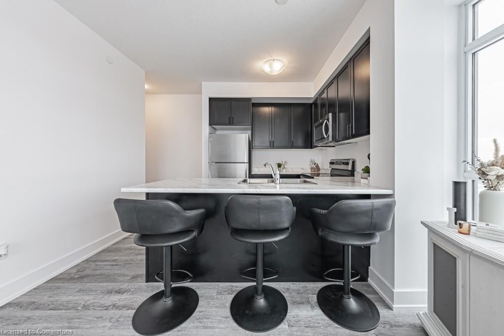 450 Dundas St E Unit: 302