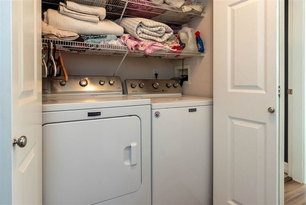 21801 Dewdney Trunk Rd, #22