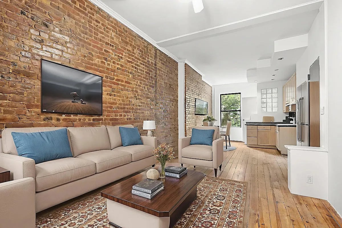 208 East 90th Street 4E