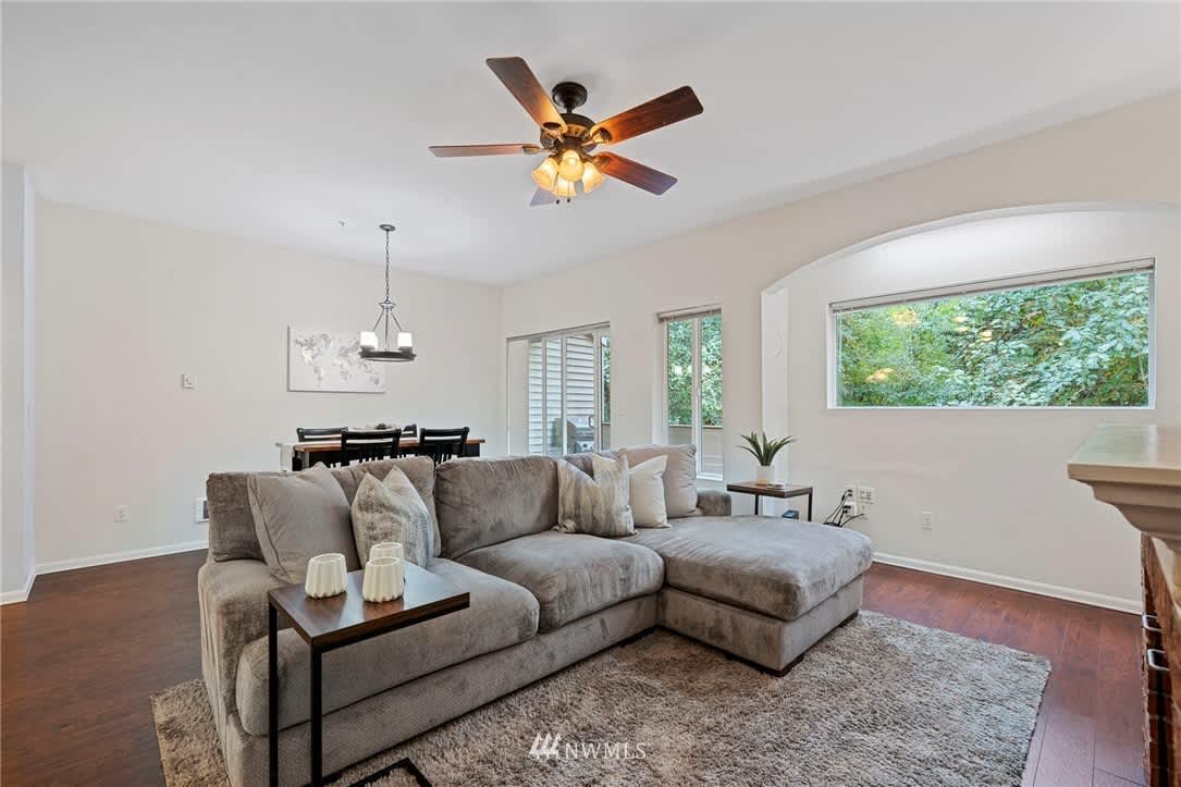 14335 Simonds Rd NE Unit #C302, Kirkland, WA 98034