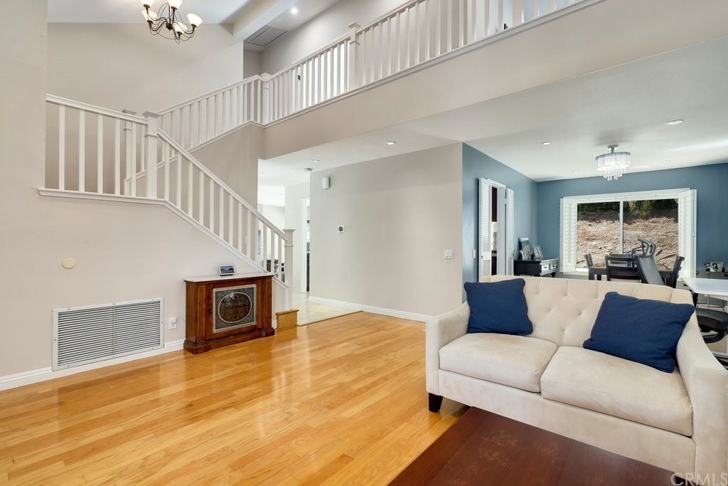 22242 Pewter Ln