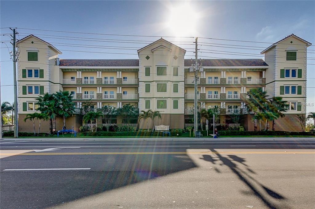 14010 Gulf Blvd #203