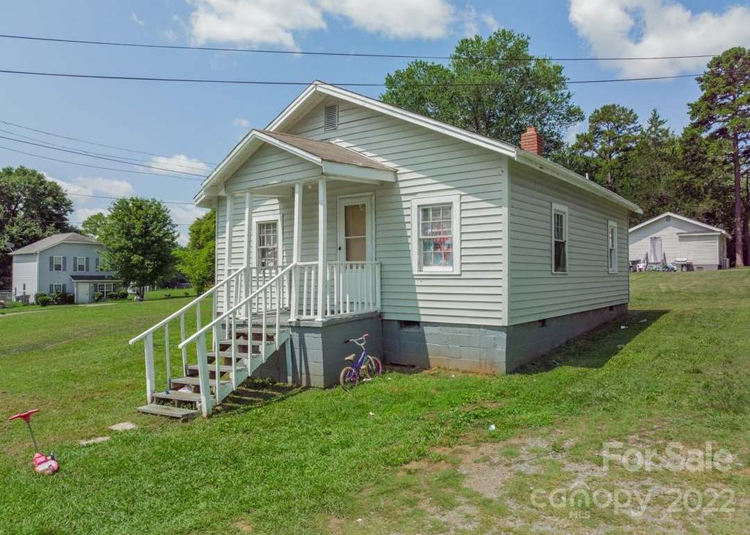 2507 Eddington St