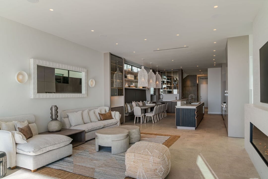 Palisades Beach Rd, 90403