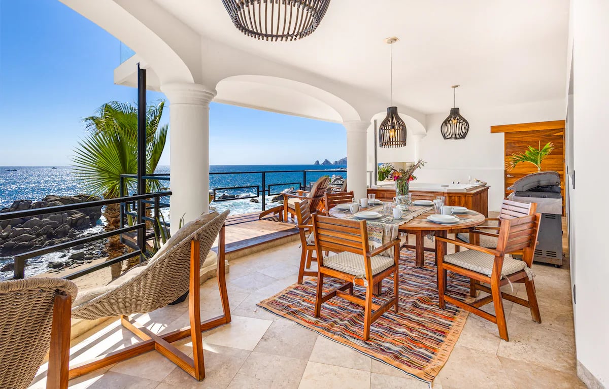 Easy access to daily essentials while living in Chileno Bay community, including restaurants, services, and nearby retail