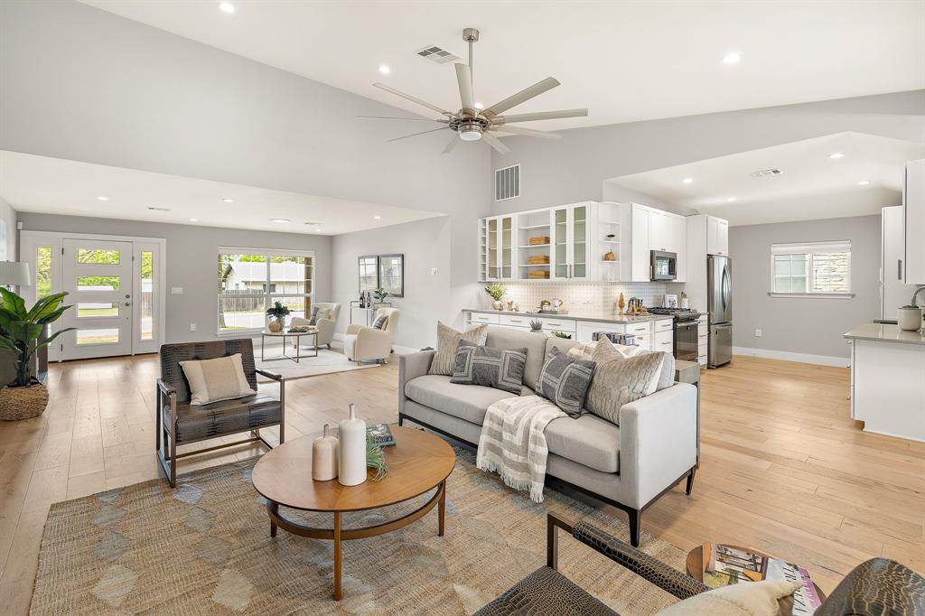 309 Mcmillian Drive, Liberty Hill, TX