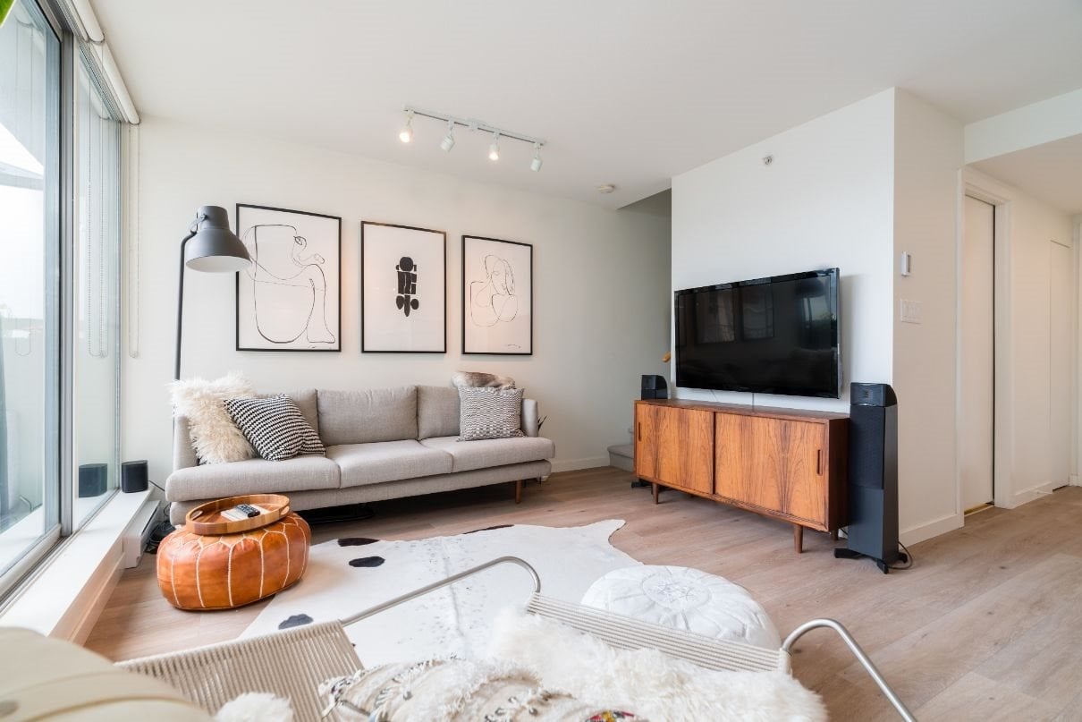 328 E 11th Ave, #304