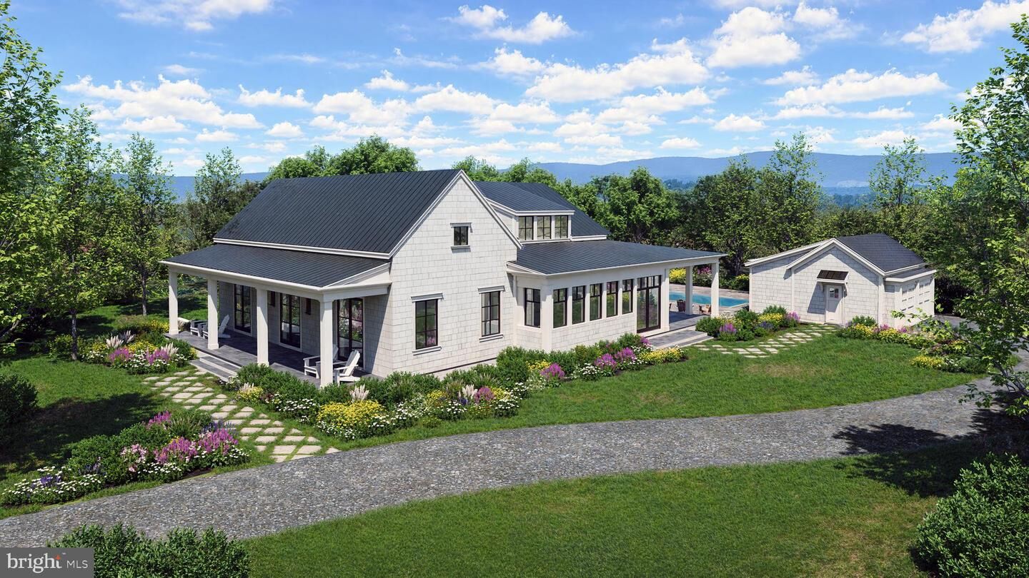 4 Foxtrot Knoll Ln