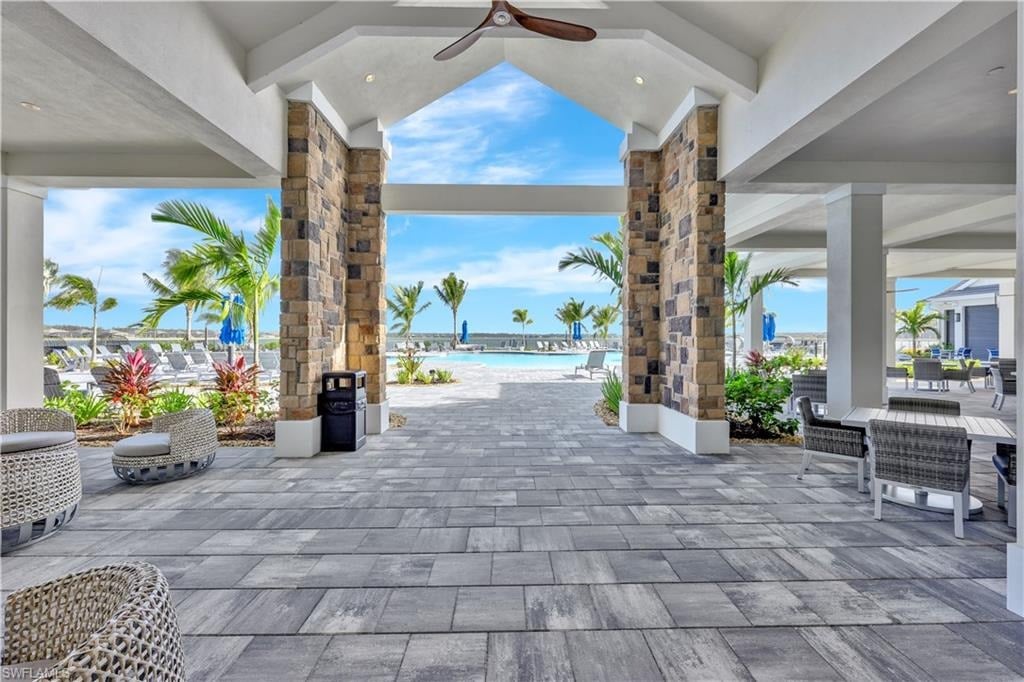 14696 Blue Bay Cir