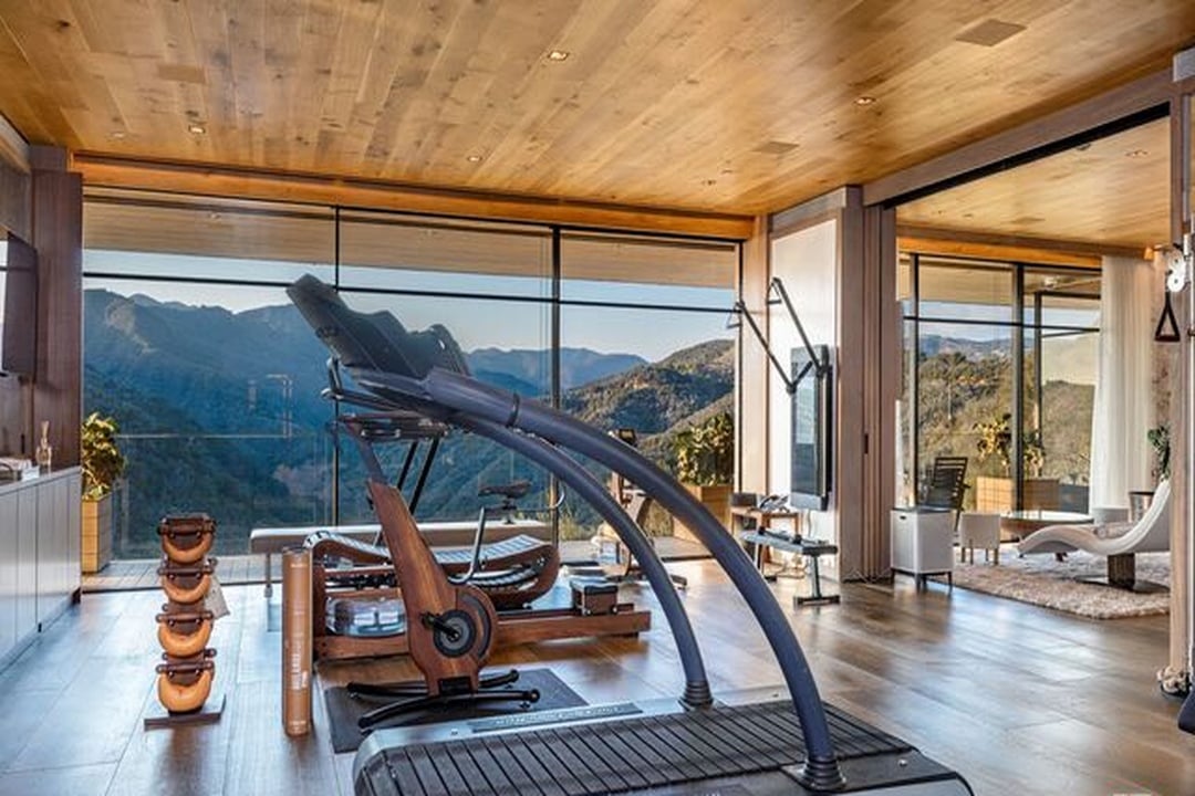 Heights Ridge