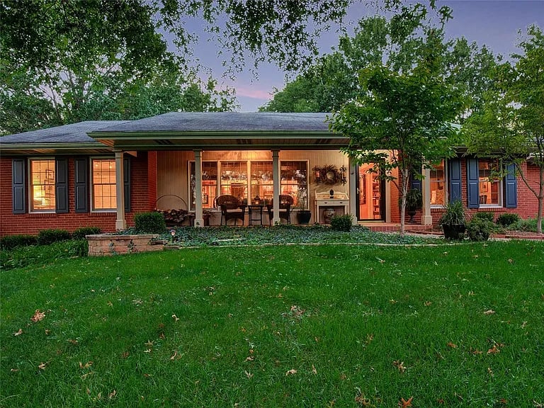 1931 Muir Woods Ln
