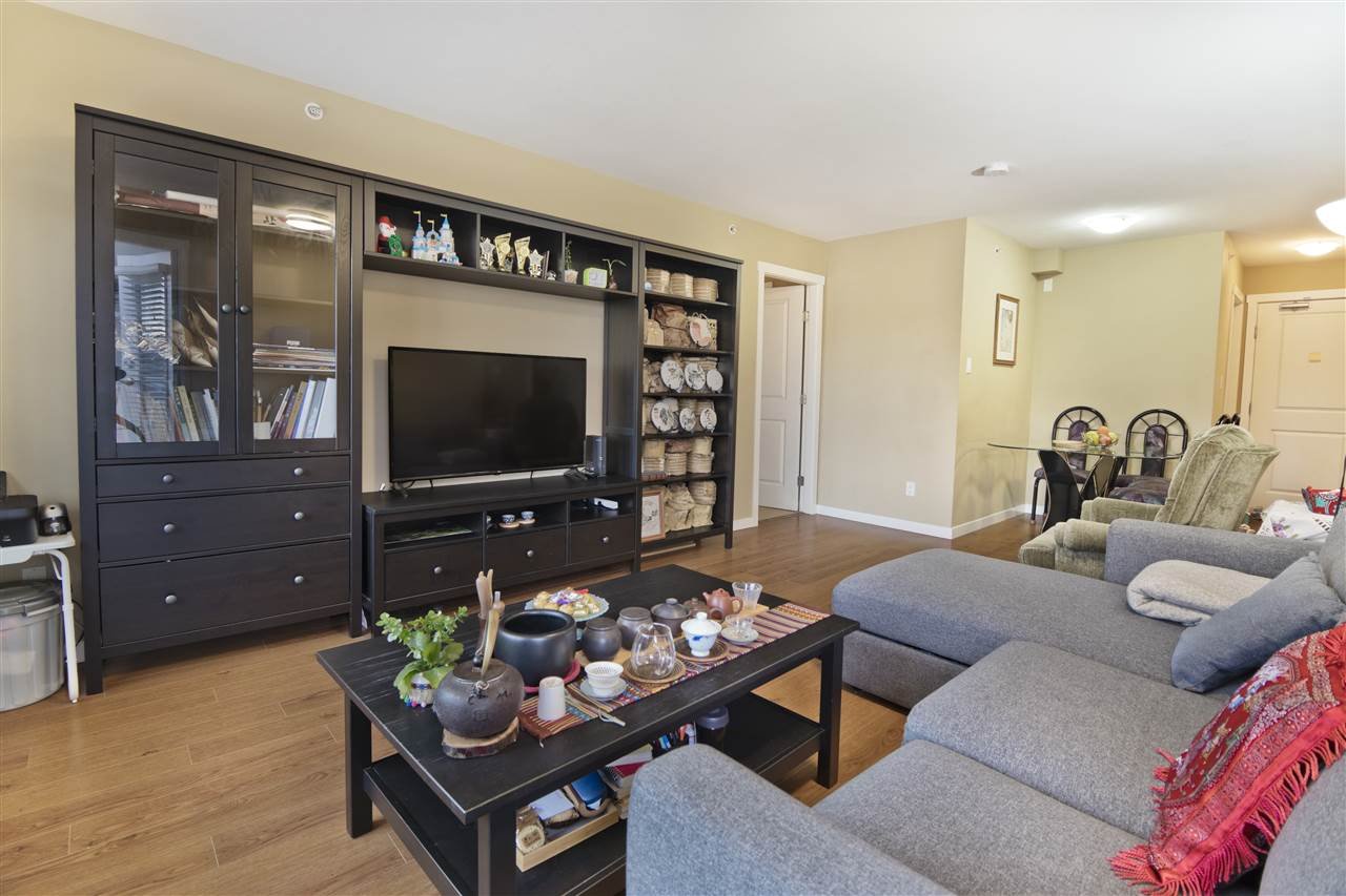 PH11-2373 Atkins Ave