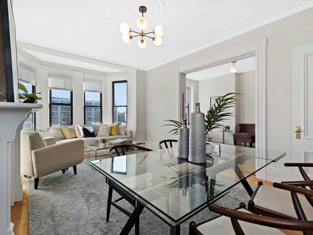 19 Cortes Street, Unit 7
