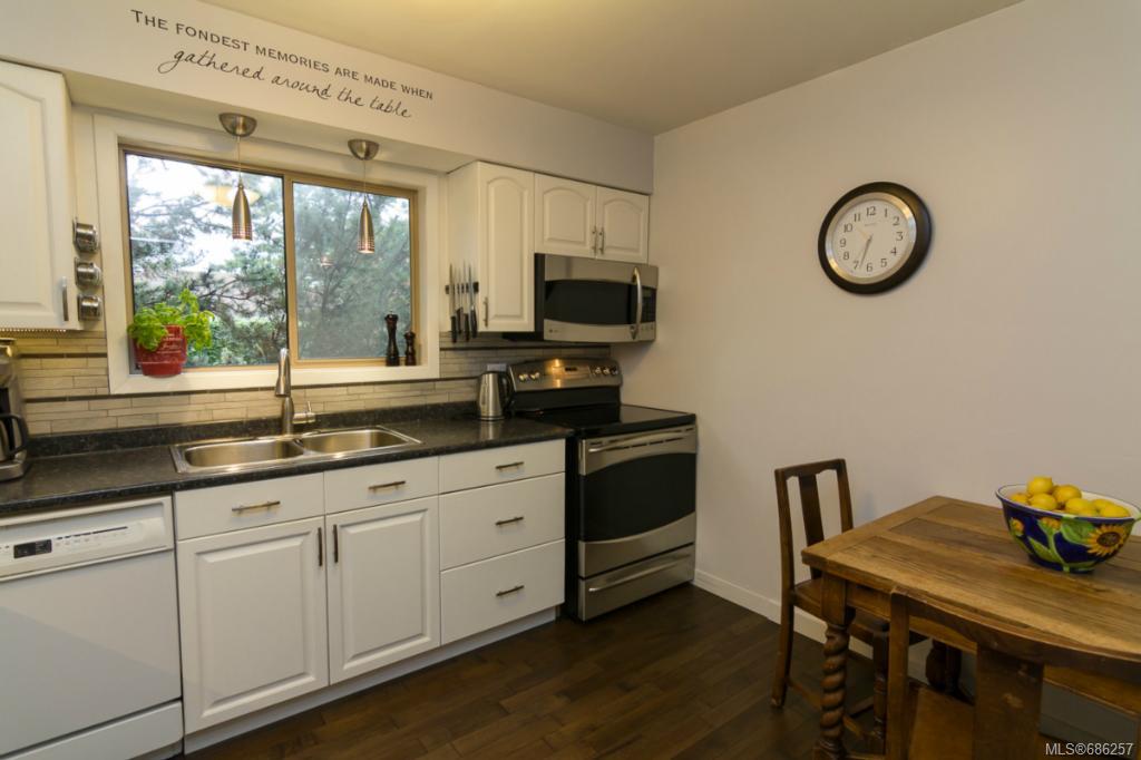 14-933 Admirals Rd