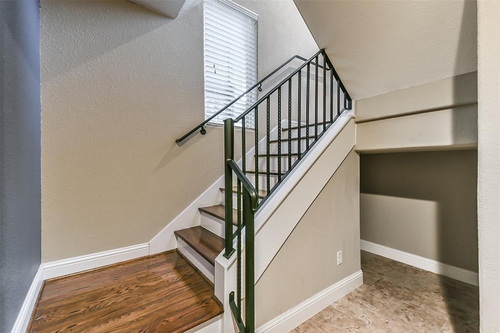 1610 Knox Street Unit B