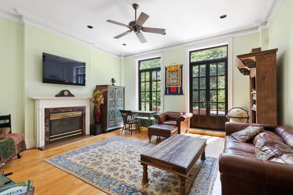 162 East 95th Street