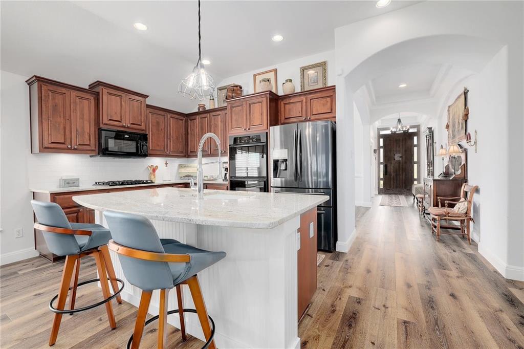 1692 Greenside TRL