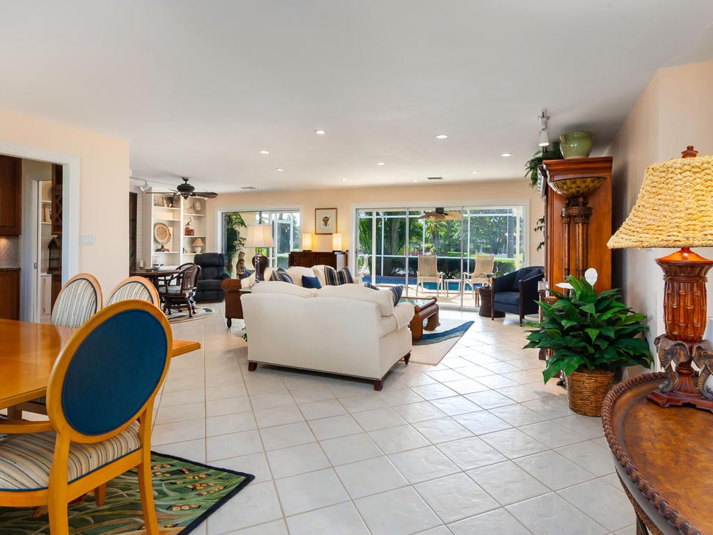 630 Emerald Harbor 