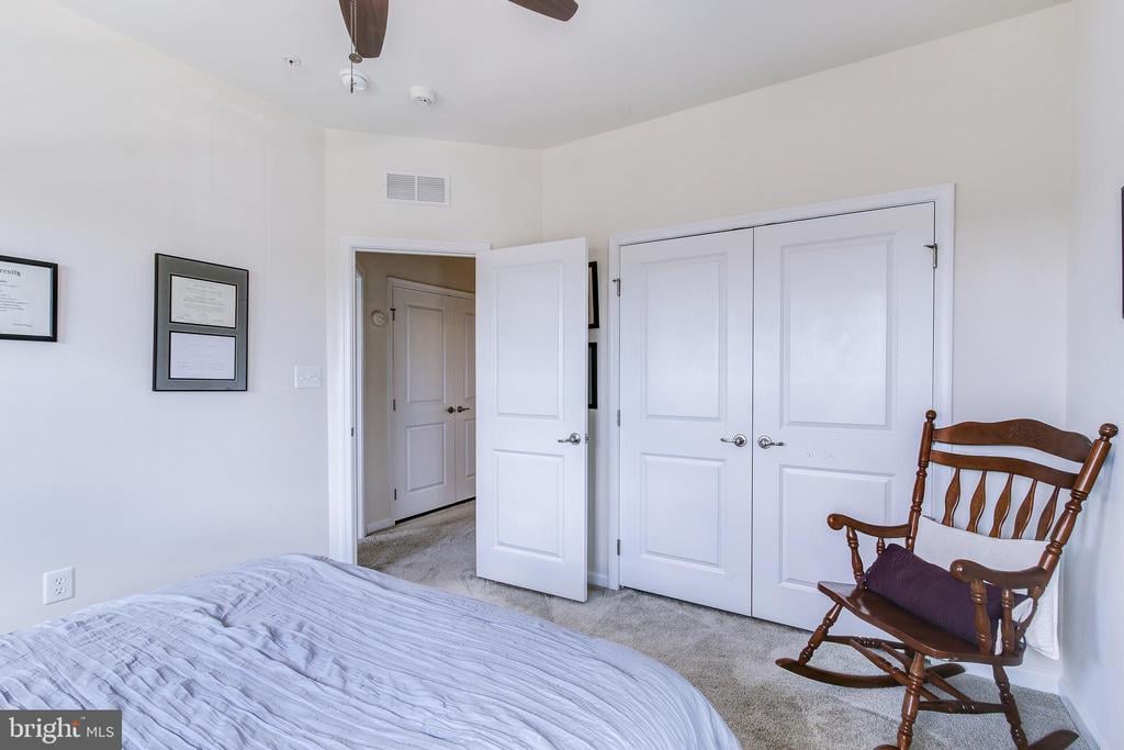 8127 Greenbelt Station Pkwy, #303M
