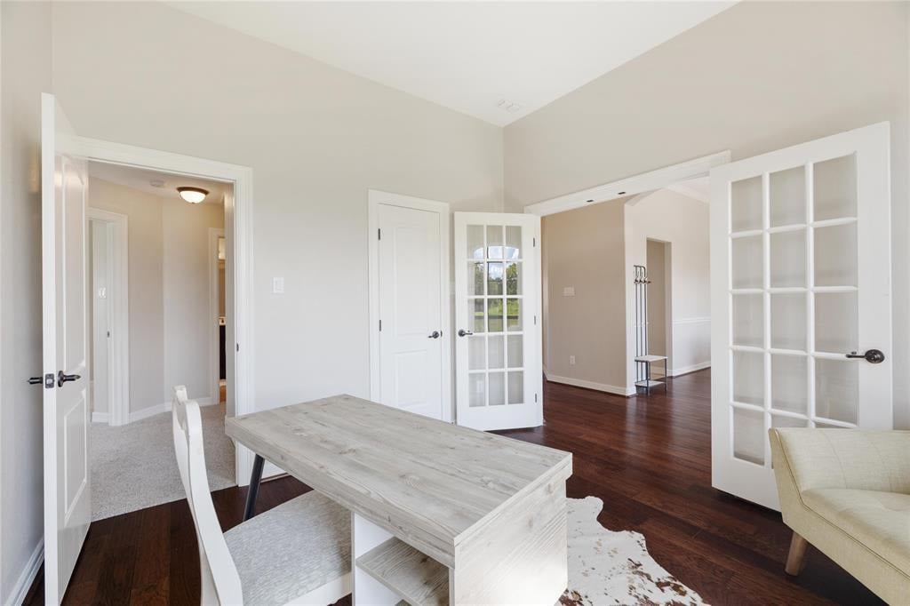 3252 Rolling Valley Ln