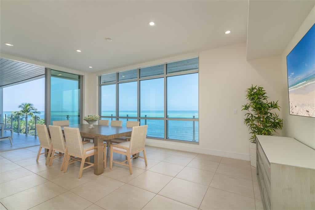 4750 Ocean Blvd, #202