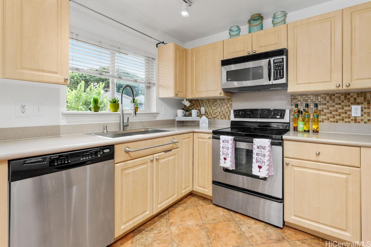 92-1145 Panana St #1608, Kapolei 96707