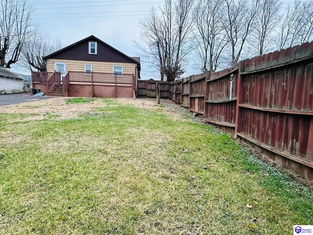 3330 E Elkhorn Rd