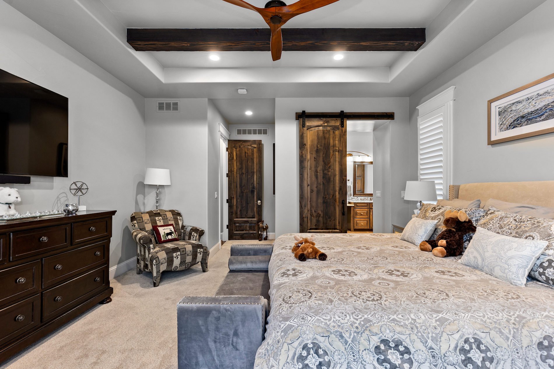 8326 Raphael Lane